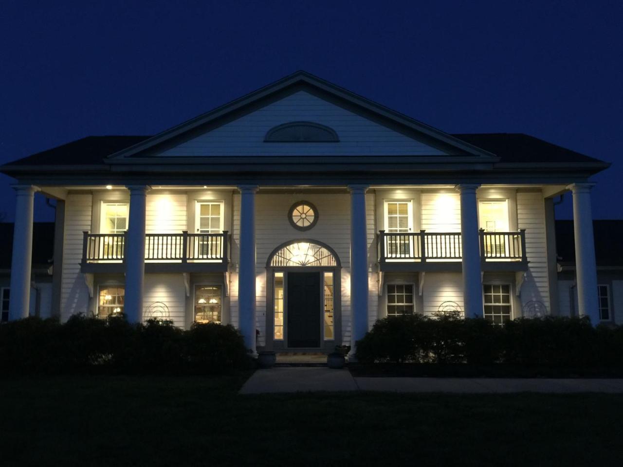 The B & B At Queenslake Midway Exterior foto